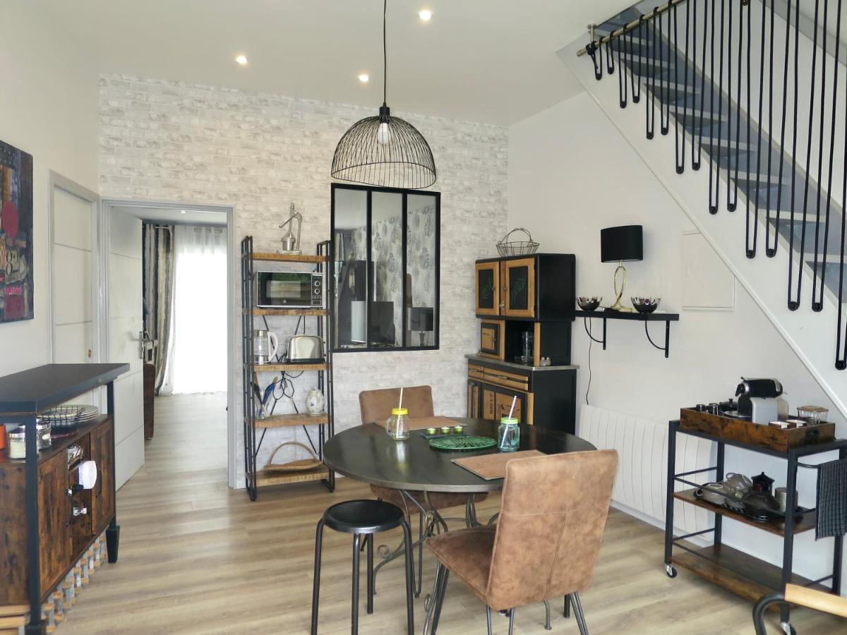 Duplex Contemporain Terrasse Exterieure Parking Apartment Leves Bagian luar foto