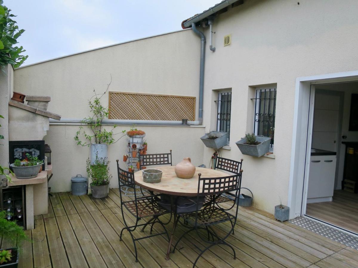 Duplex Contemporain Terrasse Exterieure Parking Apartment Leves Bagian luar foto